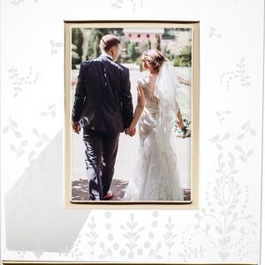Lenox 890862 Opal Innocence Flourish Glass Picture Frame 5x7